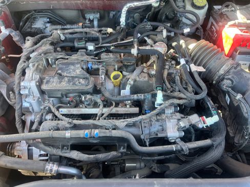 Used 2021 Ford Escape SE w/ SE Sport Appearance Package image 22