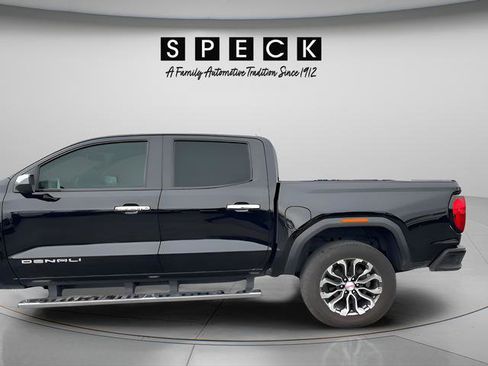 Used 2024 GMC Canyon Denali AWD/4WD image 4