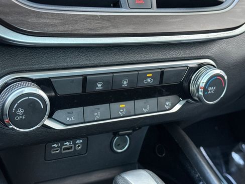 Used 2023 Nissan Altima 2.5 SV image 17