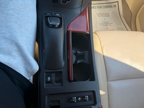 Used 2011 Lexus RX 350 2WD w/ Premium Pkg image 24