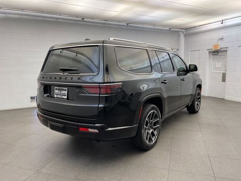 New 2025 Jeep Wagoneer Series III w/ Quick Order Package 25C Super image 4