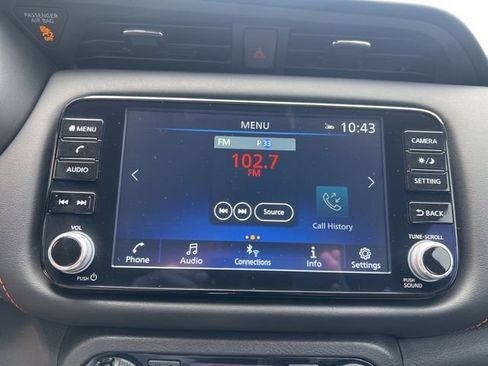 Used 2023 Nissan Kicks SR w/ SR Premium Package FWD image 29