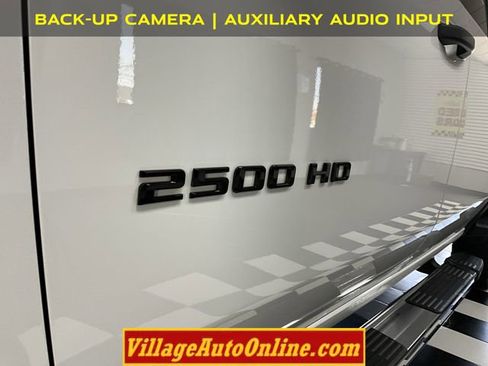 Used 2024 Chevrolet Silverado 2500 Custom w/ Custom Convenience Package AWD/4WD image 13