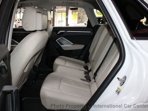 Used 2020 Audi Q3 2.0T Premium image 23