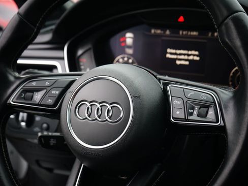 Used 2019 Audi S4 Prestige w/ Prestige Package image 18