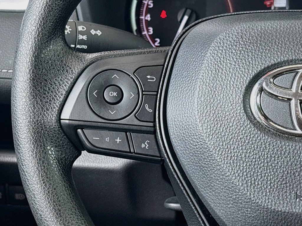Certified 2025 Toyota RAV4 XLE FWD image 11