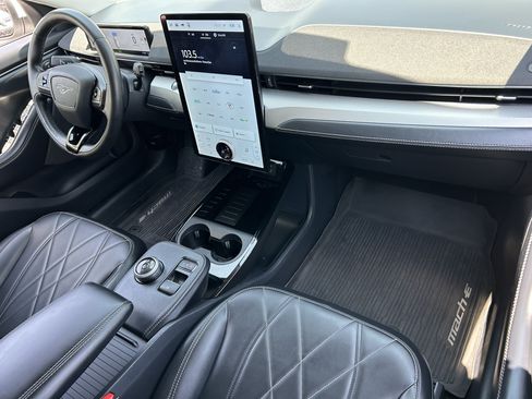Used 2022 Ford Mustang Mach-E Select RWD image 10