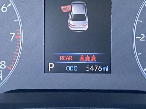 Certified 2025 Toyota Corolla LE image 34