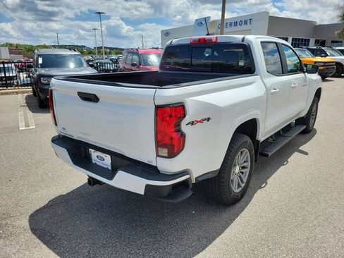Used 2023 Chevrolet Colorado LT w/ LT Convenience Package II AWD/4WD image 5