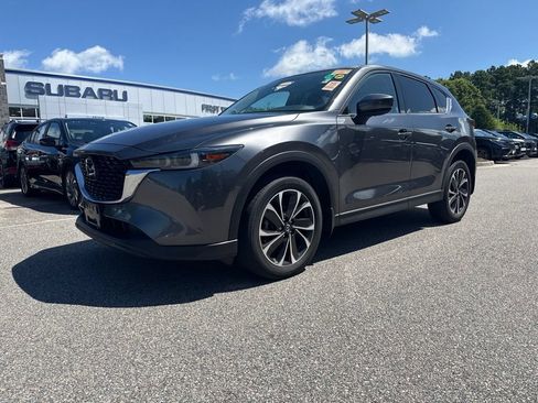 Used 2022 MAZDA CX-5 AWD 2.5 S w/ Premium Package image 2
