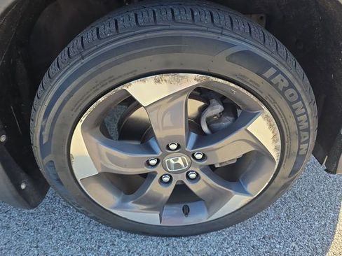 Used 2018 Honda HR-V EX image 17