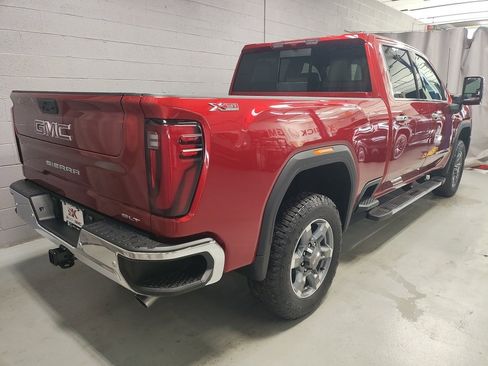 New 2026 GMC Sierra 2500 SLT image 2