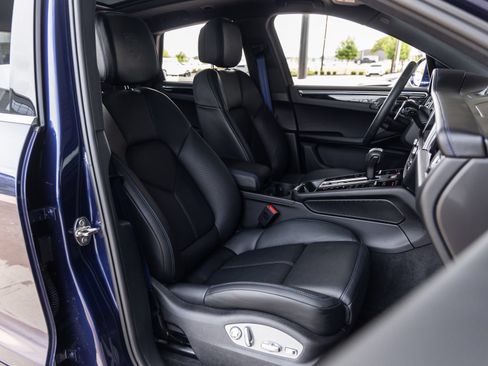 Certified 2026 Porsche Macan S AWD/4WD image 45