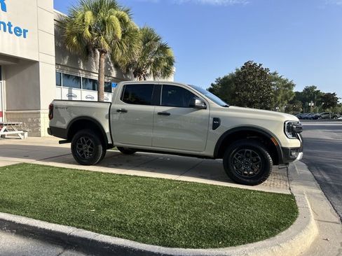 Certified 2025 Ford Ranger XLT w/ Trailer Tow Package RWD image 3