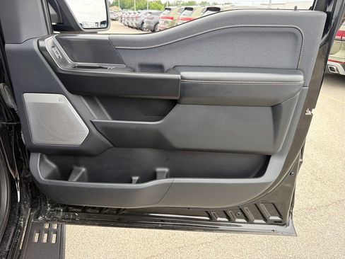 Used 2023 Ford F150 Raptor AWD/4WD image 27