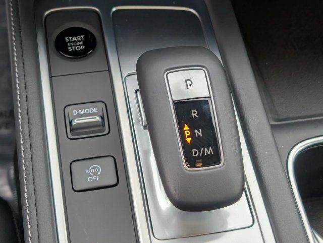Used 2026 INFINITI QX60 Luxe w/ Family Package AWD/4WD image 24