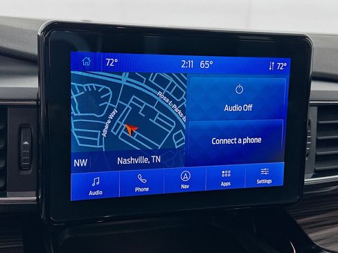 Used 2024 Ford Explorer Limited image 21