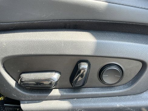 Used 2020 Lexus ES 350 w/ Accessory Package image 19