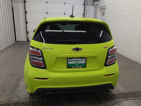Used 2019 Chevrolet Sonic LT w/ Convenience Package FWD image 6