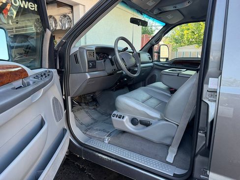 Used 2002 Ford F250 Lariat AWD/4WD image 14