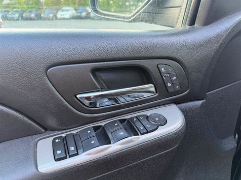Used 2014 Chevrolet Silverado 2500 LTZ w/ LTZ Plus Package AWD/4WD image 13