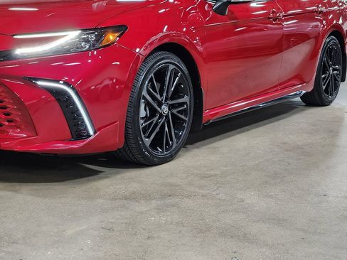 Used 2025 Toyota Camry XSE image 16