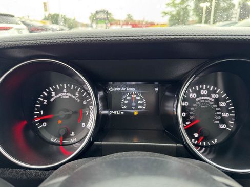 Used 2017 Ford Mustang Coupe RWD image 25
