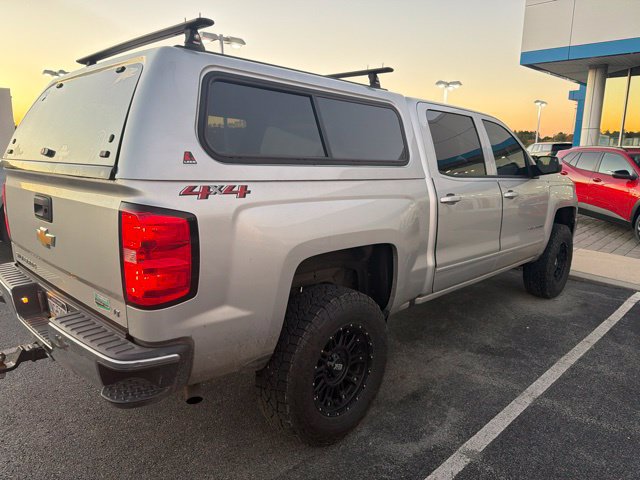 Used 2018 Chevrolet Silverado 1500 LT w/ All Star Edition AWD/4WD image 5