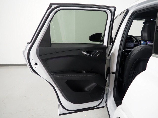Used 2023 Audi Q4 e-tron Premium Plus w/ Premium Plus RWD image 51