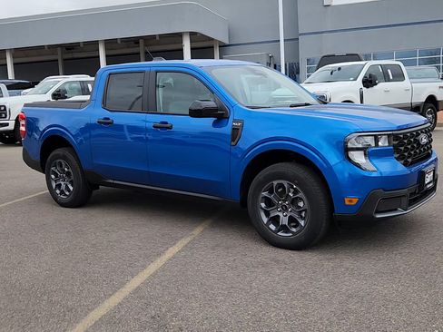 New 2026 Ford Maverick XLT w/ XLT Luxury Package AWD/4WD image 7