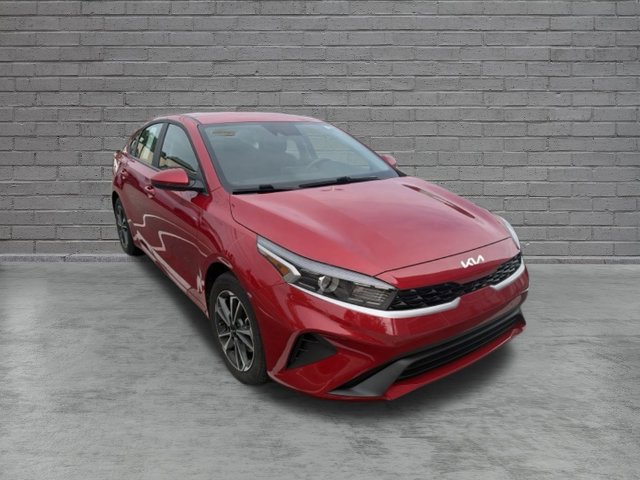 Certified 2024 Kia Forte LXS FWD image 2