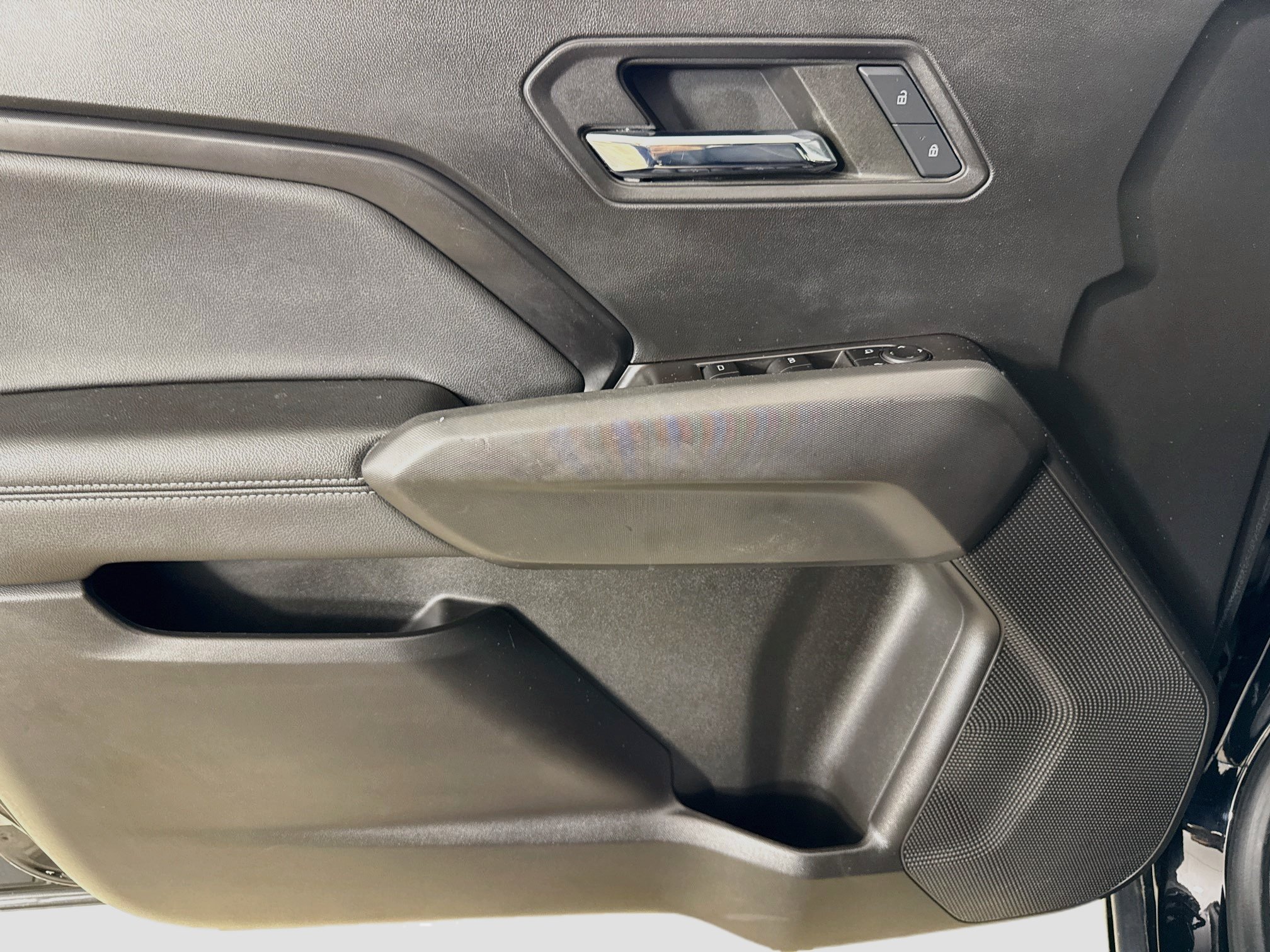 Used 2023 Chevrolet Colorado LT RWD image 20
