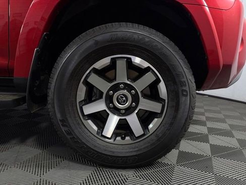 Used 2024 Toyota 4Runner TRD Off-Road Premium image 11