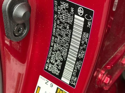 Used 2023 Toyota Corolla SE image 28