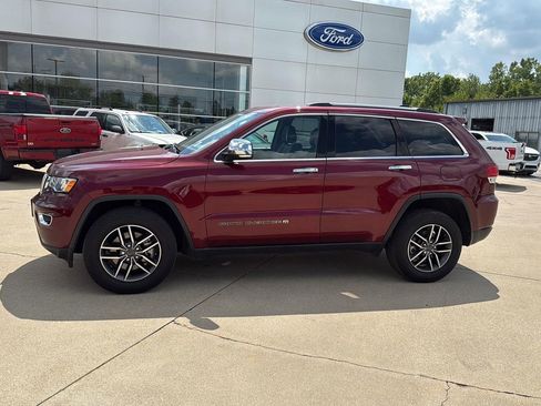 Used 2022 Jeep Grand Cherokee Limited image 2