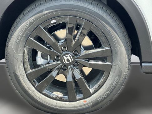 Certified 2026 Honda HR-V Sport image 11