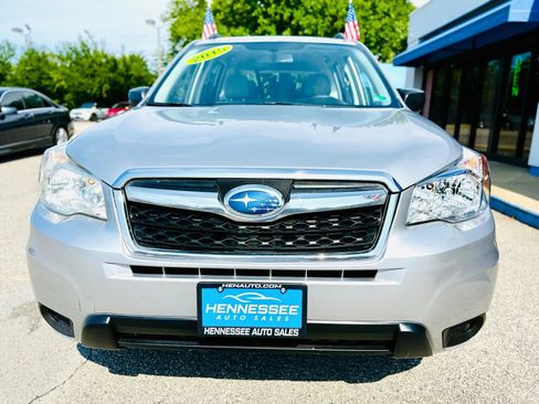 Used 2015 Subaru Forester 2.5i w/ Alloy Wheel Package image 6