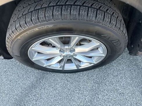 Used 2024 Honda CR-V EX image 17