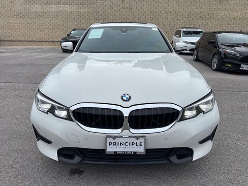 Used 2019 BMW 330i Sedan w/ Driving Assistance Package RWD image 2