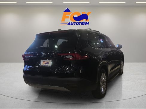 Used 2026 Toyota Grand Highlander AWD image 5