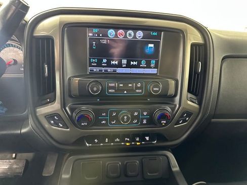 Used 2018 Chevrolet Silverado 2500 High Country w/ Duramax Plus Package image 21