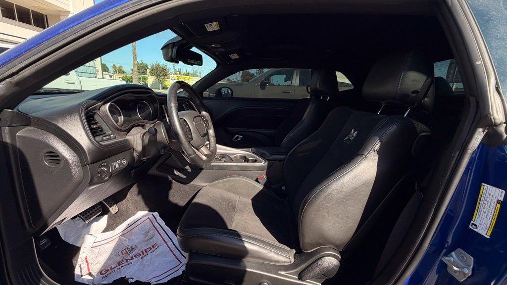 Used 2022 Dodge Challenger R/T Scat Pack RWD image 6