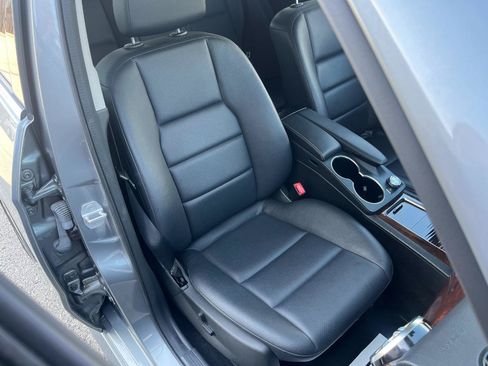 Used 2013 Mercedes-Benz GLK 350 4MATIC image 20