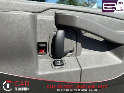 Used 2023 GMC Savana 2500 Extended w/ Driver Convenience Package image 36