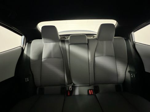 Used 2026 Toyota Corolla SE FWD image 31