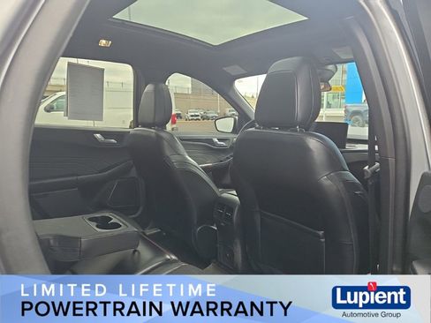 Used 2023 Ford Escape ST-Line Select w/ Tech Pack #2 AWD/4WD image 16
