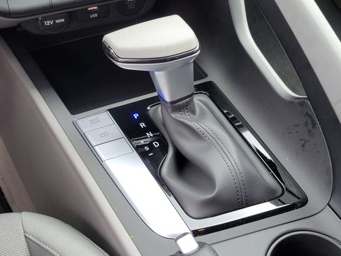 New 2026 Hyundai Elantra SE FWD image 24