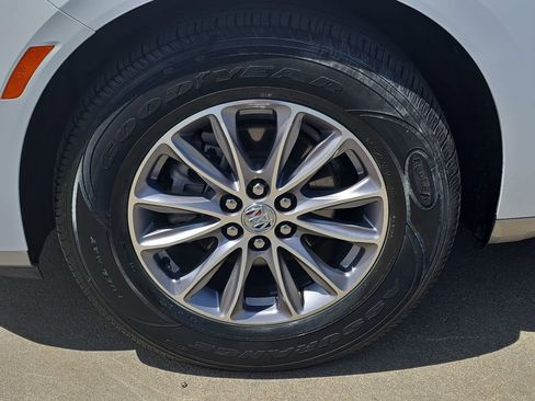 Used 2023 Buick Enclave Essence w/ Trailering Package, 5000 lbs. AWD/4WD image 33