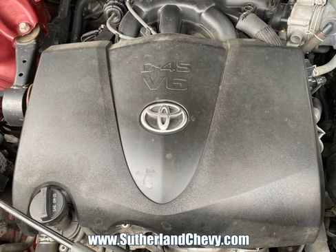 Used 2019 Toyota Highlander SE FWD image 55