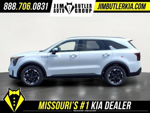 New 2026 Kia Sorento S FWD image 14